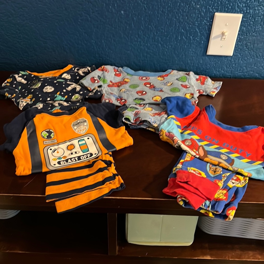 3/4T pajama lot